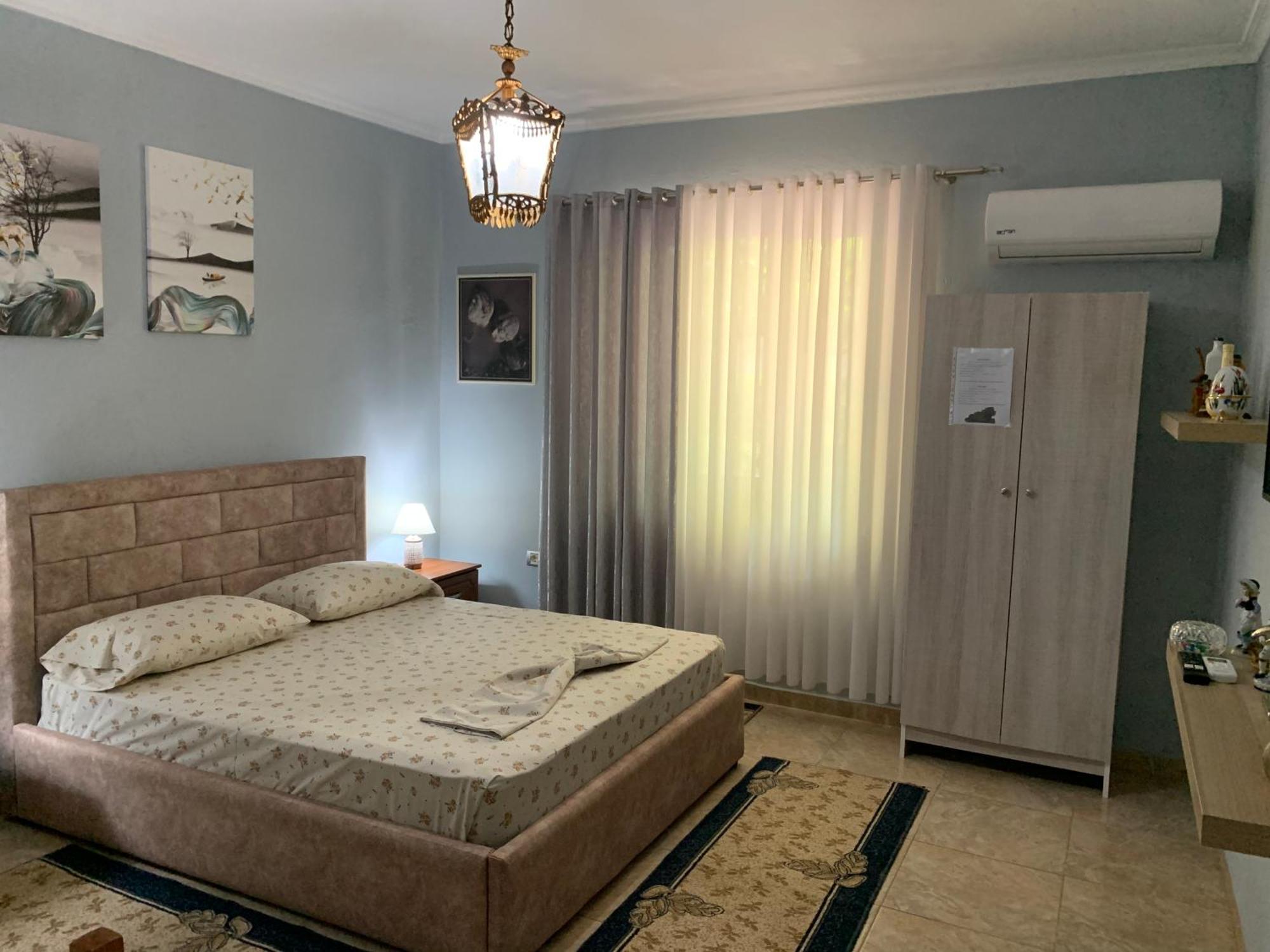 Vila Spaho Korce Exterior photo